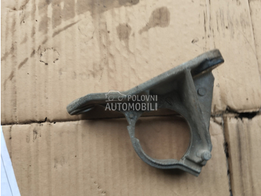 nosac poluosovine za Renault Kangoo od 2001. do 2007. god.
