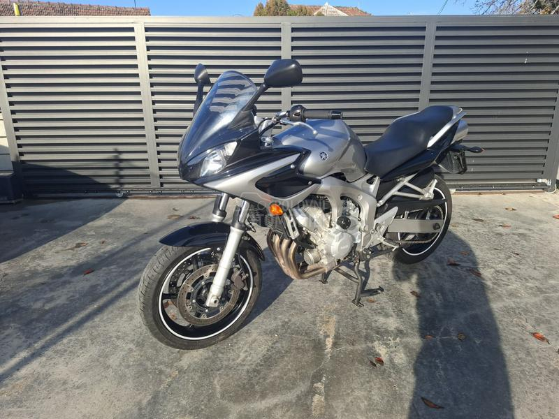Yamaha FZ6 S Fazer ABS