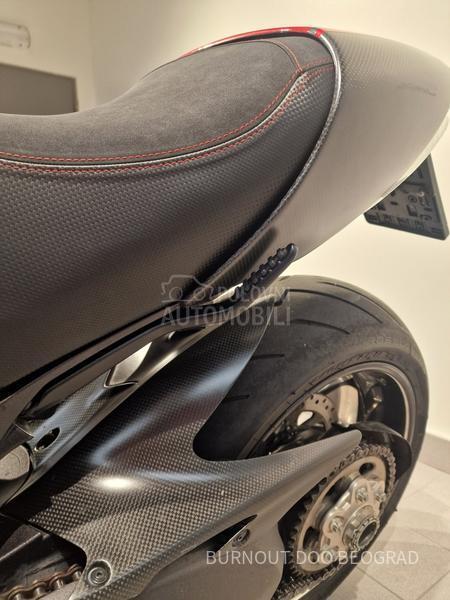 Ducati Diavel 1200 Carbon