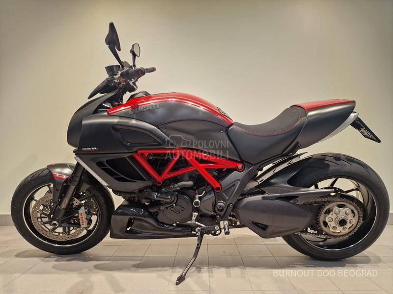 Ducati Diavel 1200 Carbon