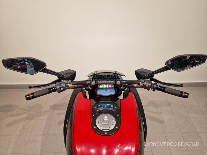 Ducati Diavel 1200 Carbon