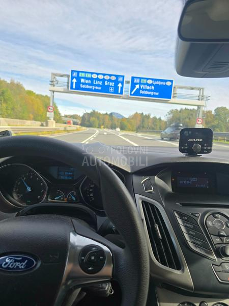 Ford Focus 1.6 obican motor