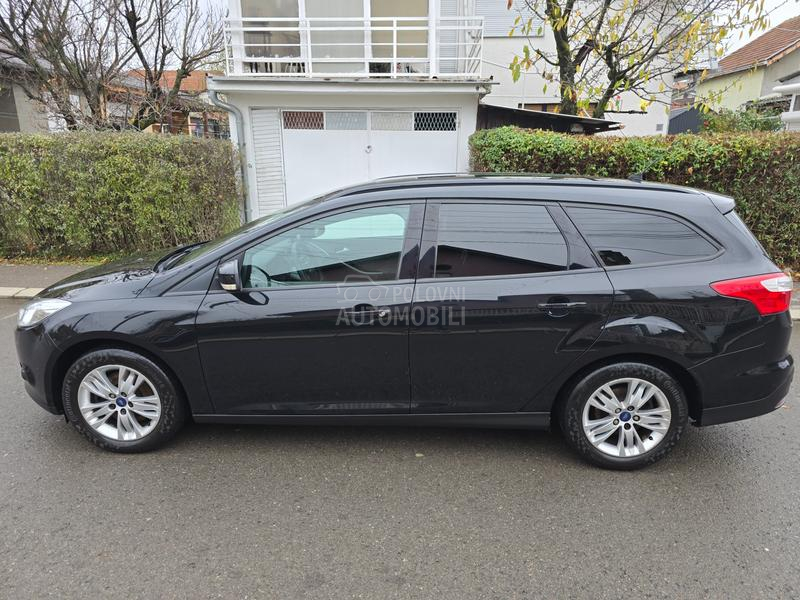 Ford Focus 1.6 obican motor