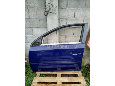 Prednja leva vrata z20z za Opel Vectra C od 2003. do 2009. god.