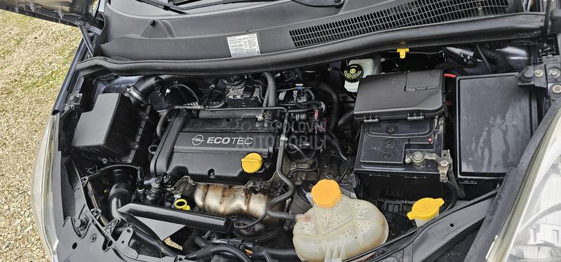 Opel Corsa D 1.2