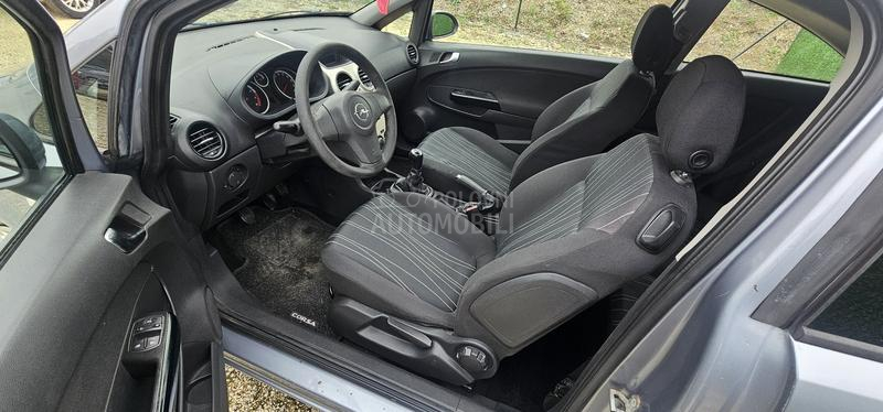 Opel Corsa D 1.2