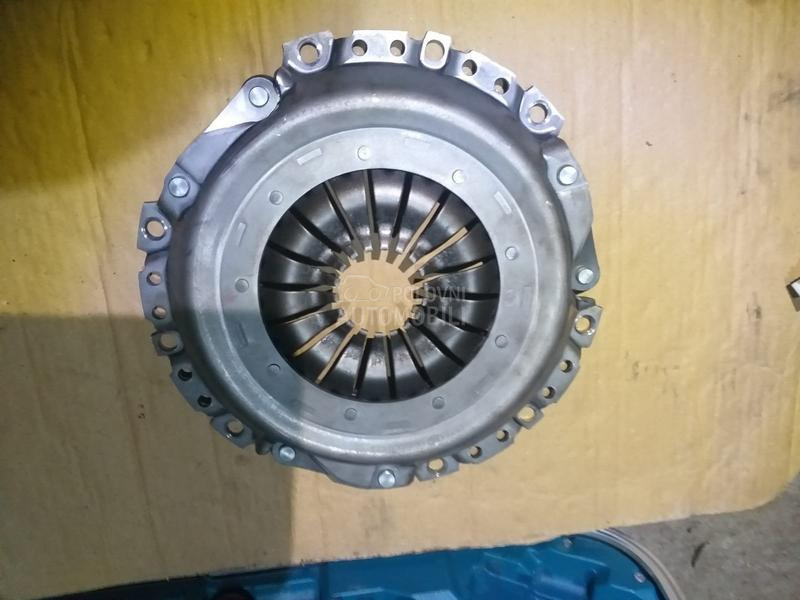 set kvacila sa zamajcem(luk)