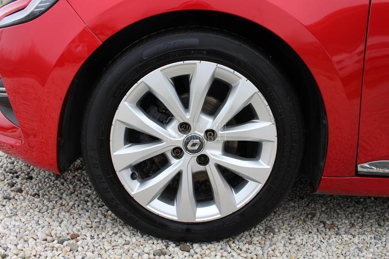 Renault Clio 1.0 TCE INTENS