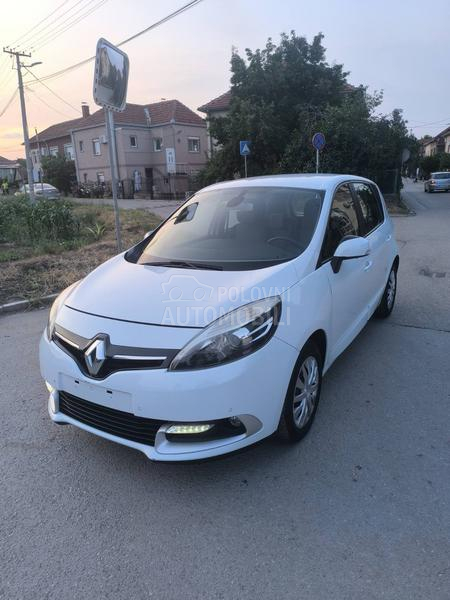 Renault Scenic TCE
