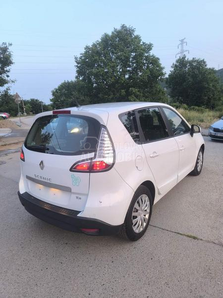 Renault Scenic TCE