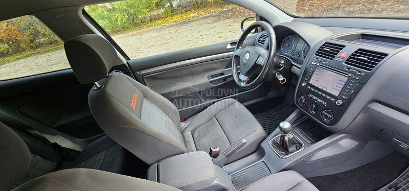 Volkswagen Golf 5 1.9 TDI GOAL