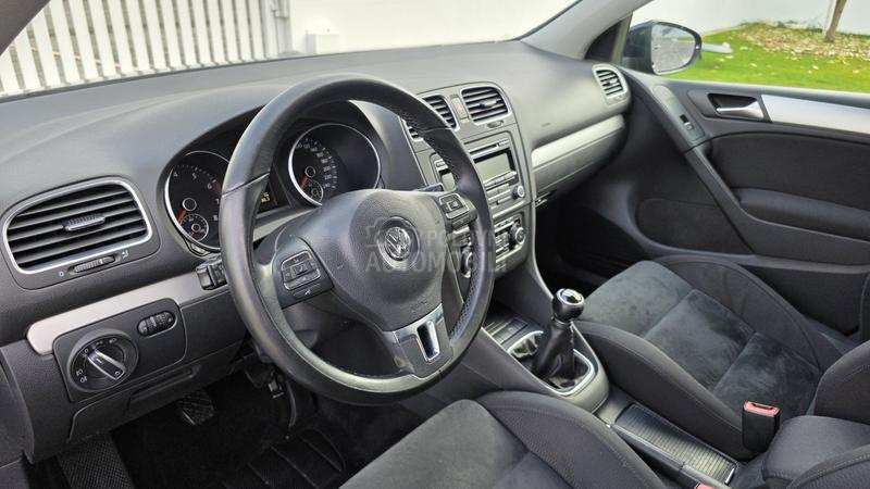 Volkswagen Golf 6 1,4 TSI HIGHLINE