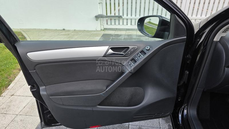 Volkswagen Golf 6 1,4 TSI HIGHLINE