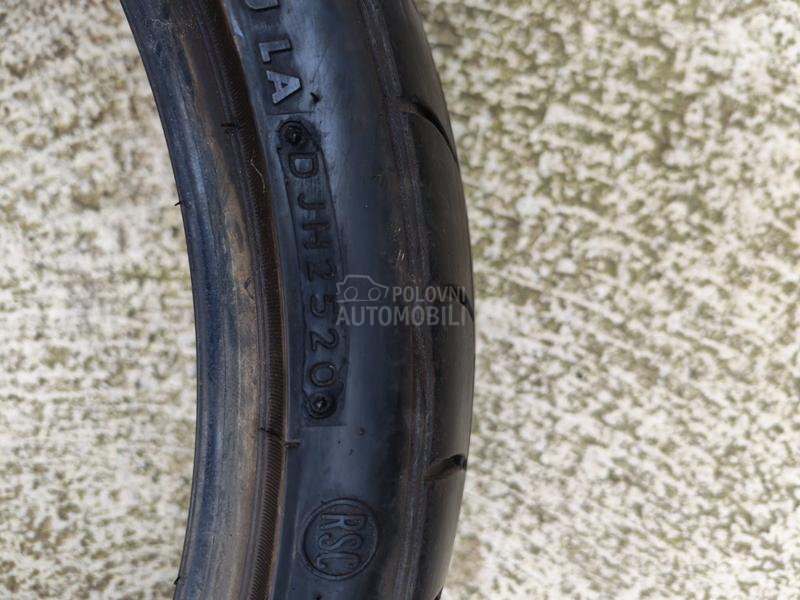 Bridgestone 245/35 R20 Letnja