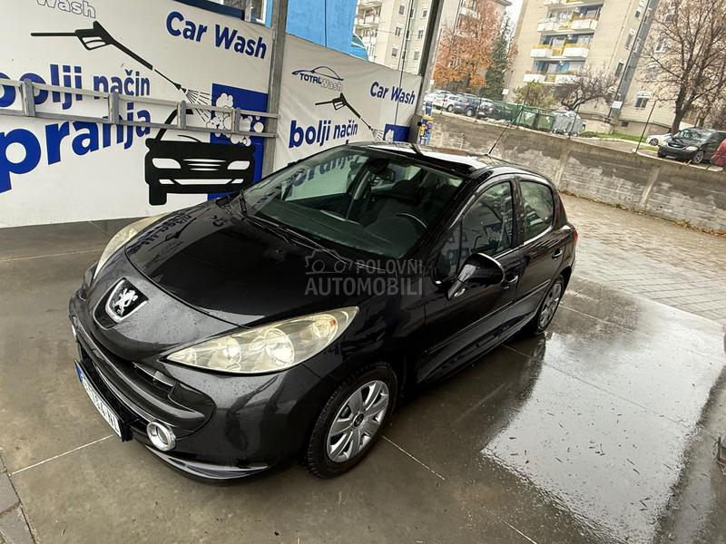 Peugeot 207 1.6