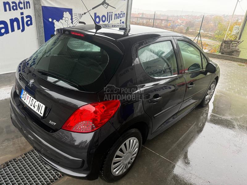 Peugeot 207 1.6