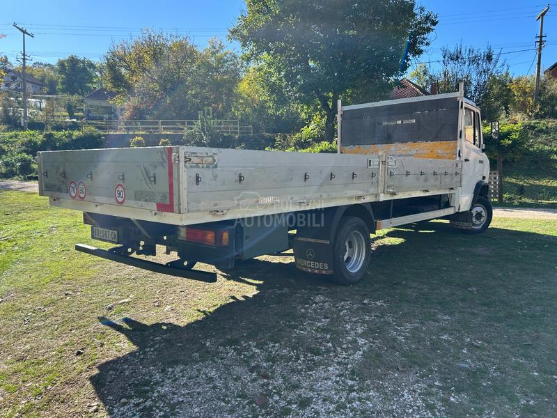 Mercedes Benz 609 D VARIO