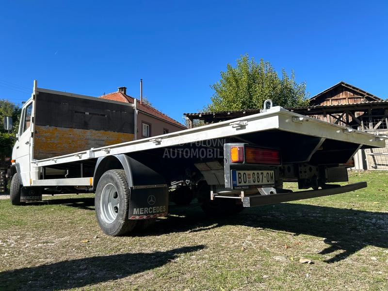 Mercedes Benz 609 D VARIO