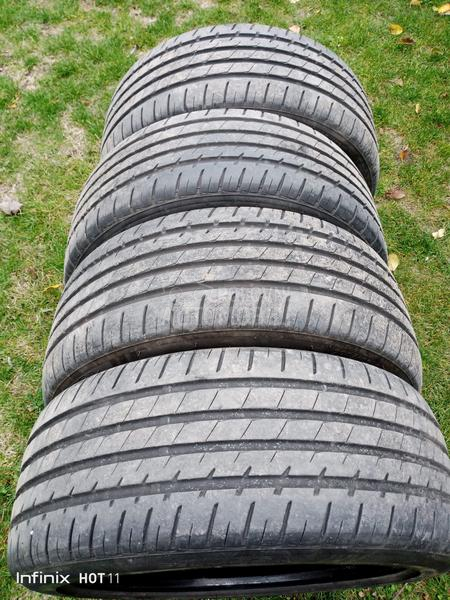 Lassa 235/45 R18 Letnja