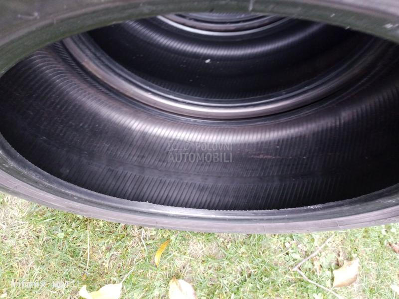 Lassa 235/45 R18 Letnja