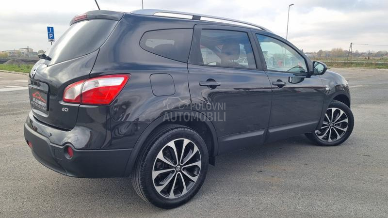 Nissan Qashqai + 2 A.U.T.O.M.A.T.I.K