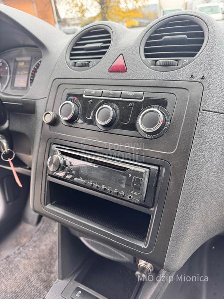 Volkswagen Caddy Maxi 1.6 TDI MAXI 75 KW