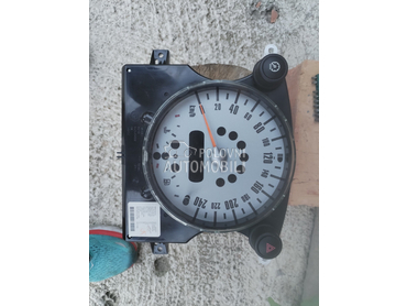 KM sat za MINI Cooper, Cooper S, One od 2001. do 2006. god.