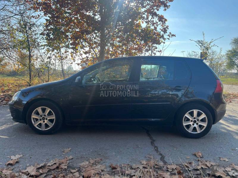 Volkswagen Golf 5 1.6fsi