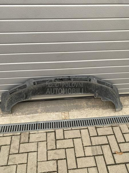 Spojler prednjeg branika