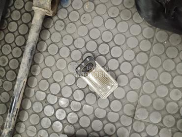 Unutrasnje svetlo za Peugeot 206