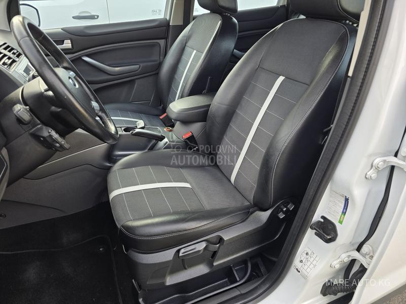 Ford Kuga 2.0TDCI/TITANIUM/NAV