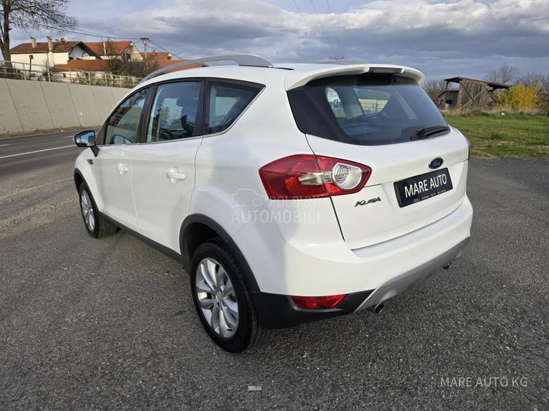 Ford Kuga 2.0TDCI/TITANIUM/NAV
