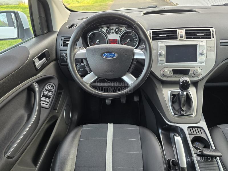 Ford Kuga 2.0TDCI/TITANIUM/NAV