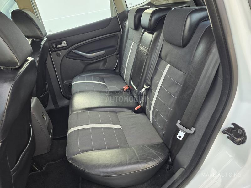 Ford Kuga 2.0TDCI/TITANIUM/NAV