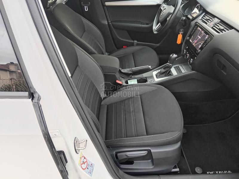 Škoda Octavia DSG FABRIKA