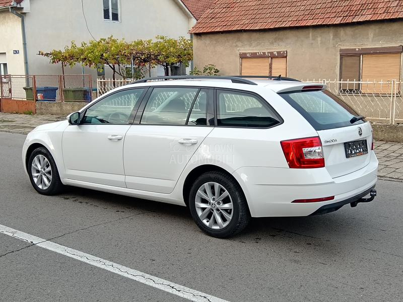 Škoda Octavia DSG FABRIKA