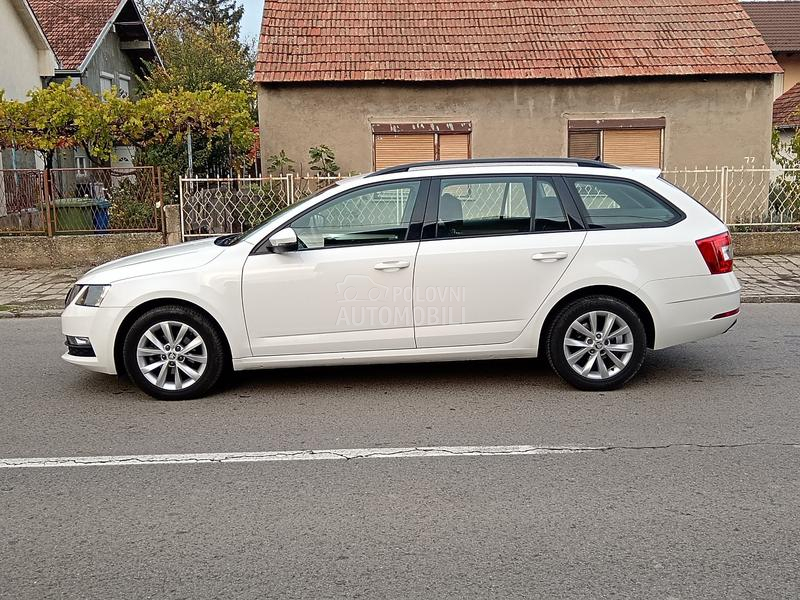 Škoda Octavia DSG FABRIKA