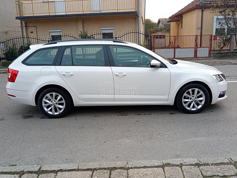 Škoda Octavia DSG FABRIKA