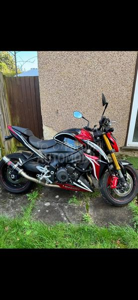Suzuki Gsxs1000