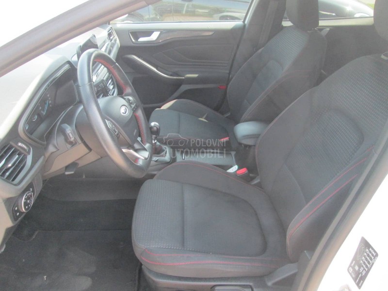 Ford Focus 1.0 EcoBoost ST-Line