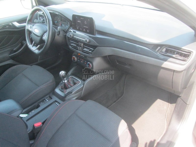 Ford Focus 1.0 EcoBoost ST-Line