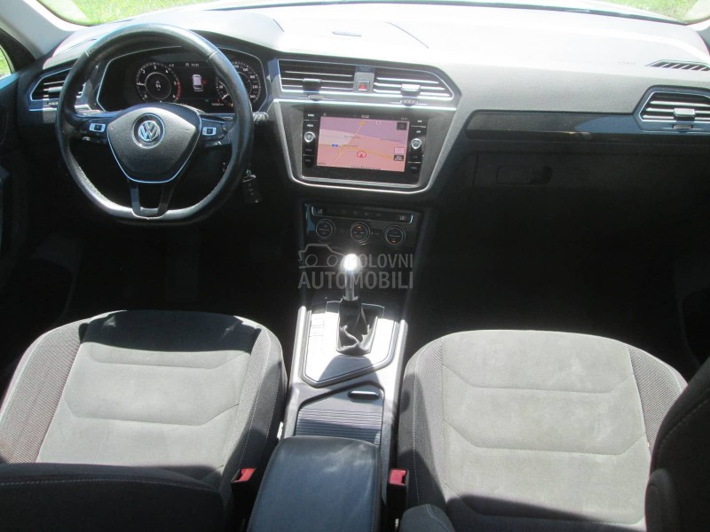 Volkswagen Tiguan 2.0 TDI DSG SPORT