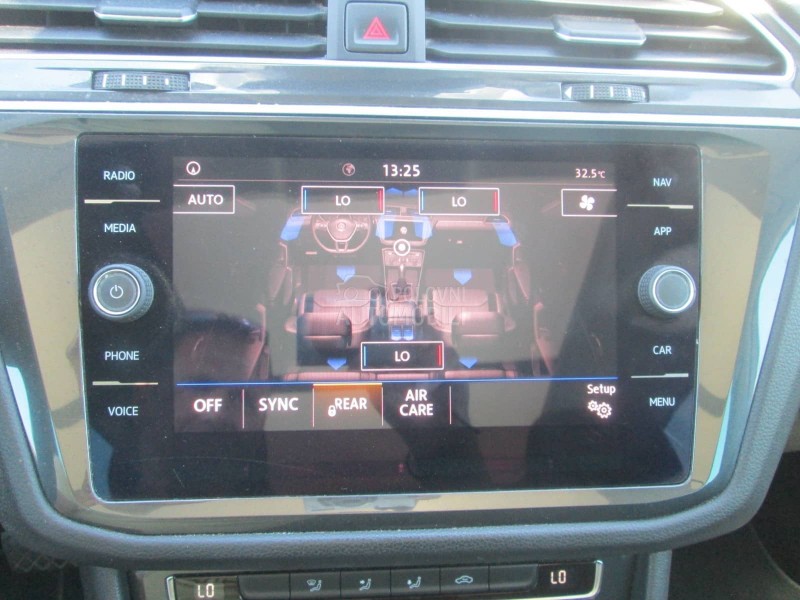 Volkswagen Tiguan 2.0 TDI DSG SPORT