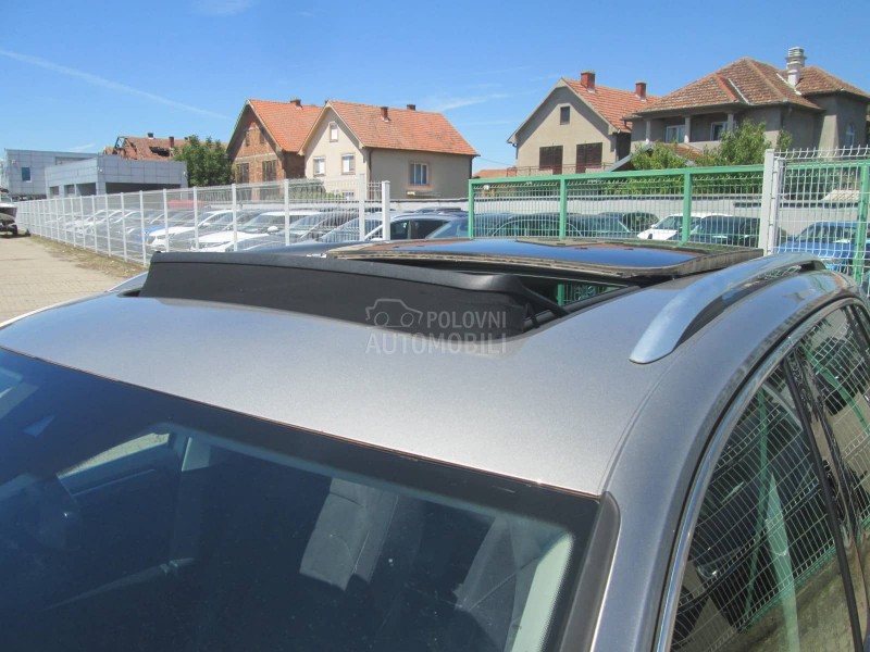 Volkswagen Tiguan 2.0 TDI DSG SPORT