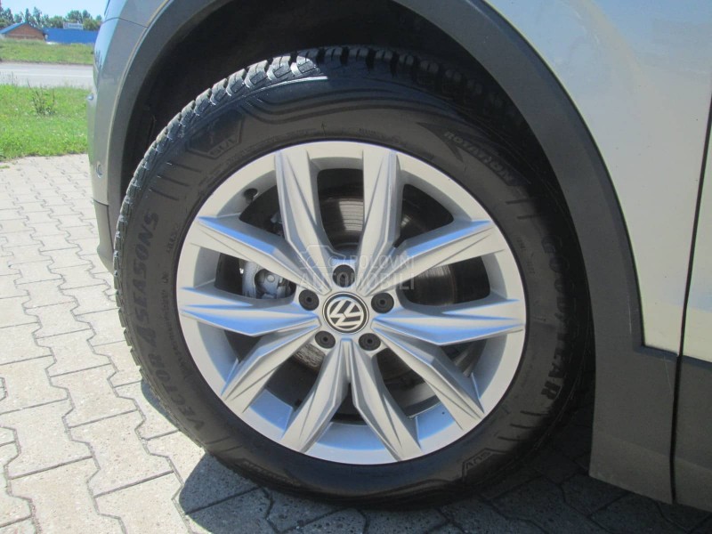 Volkswagen Tiguan 2.0 TDI DSG SPORT