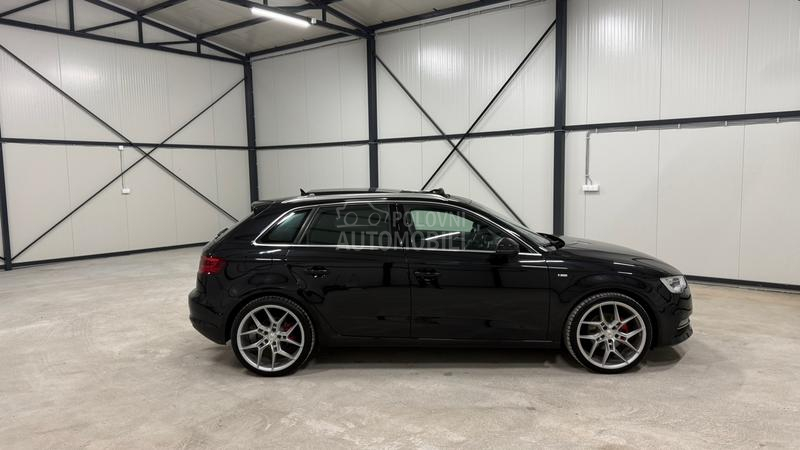 Audi A3 2.0tdi SLINE panoACC