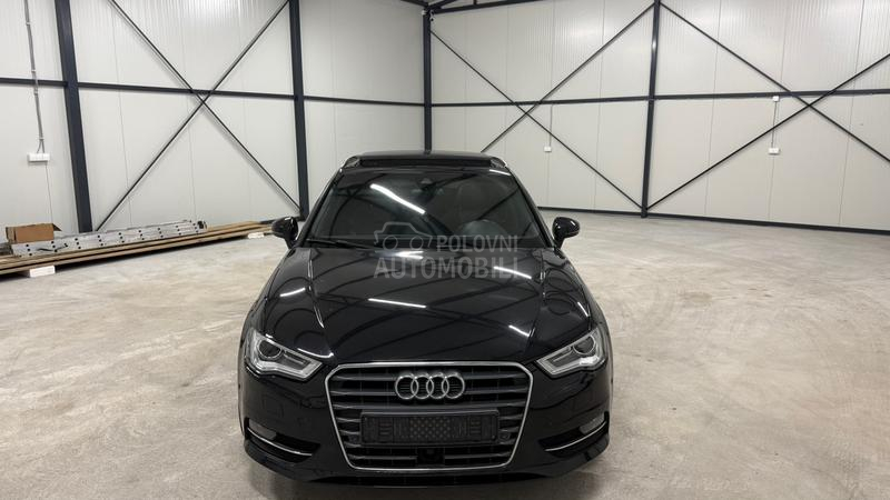 Audi A3 2.0tdi SLINE panoACC