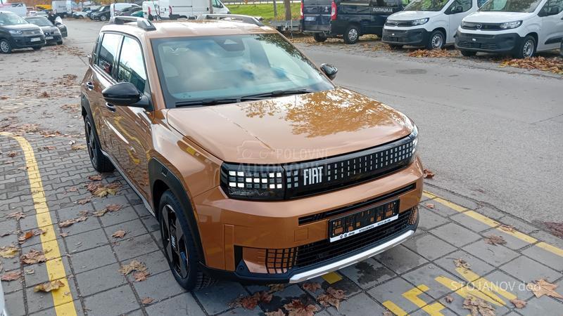 Fiat Grande Panda LA PRIMA HYBRID
