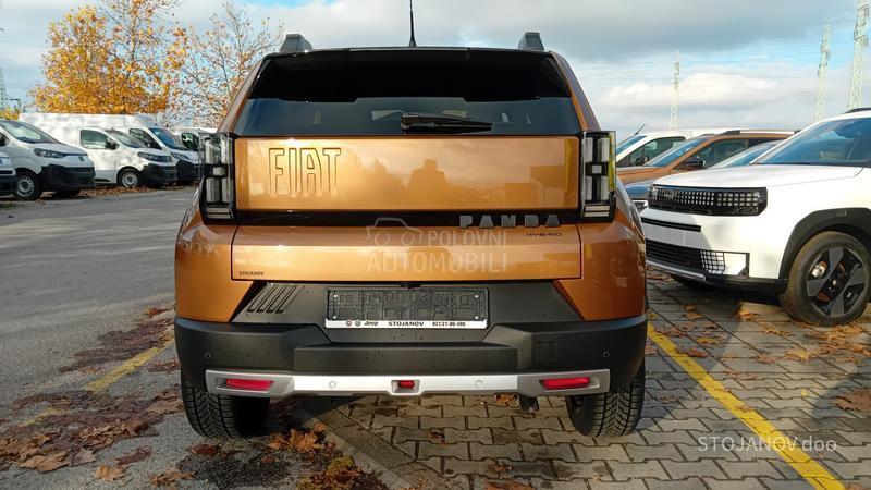 Fiat Grande Panda LA PRIMA HYBRID