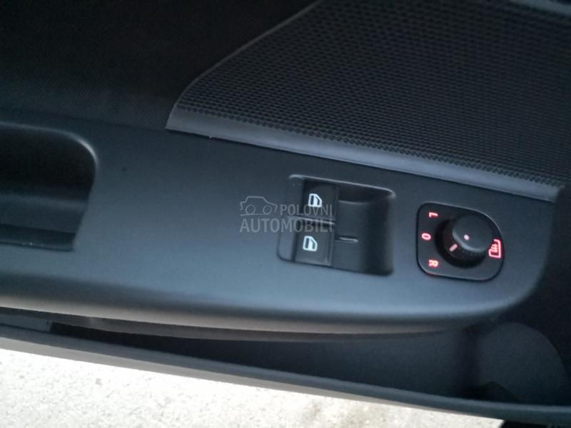 Volkswagen Golf 5 1.6/8ven/iz DE/T.O.P